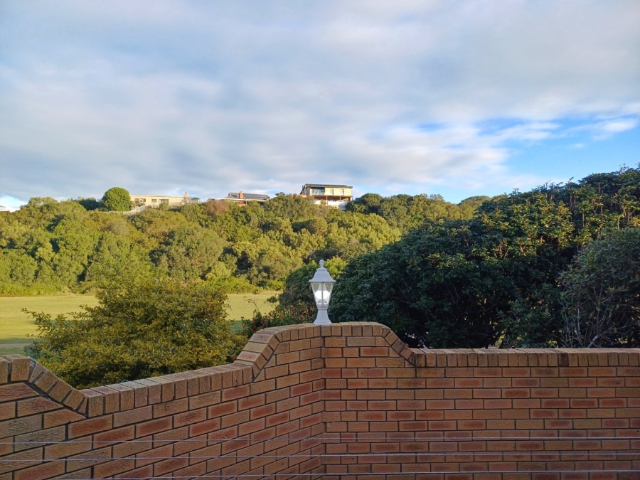 4 Bedroom Property for Sale in Hersham Western Cape